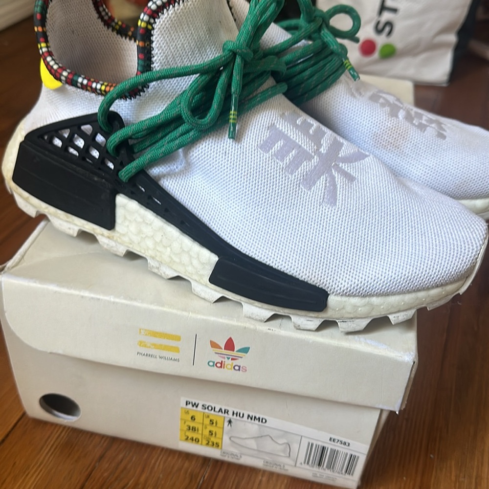Adidas - Picture 6 of 6